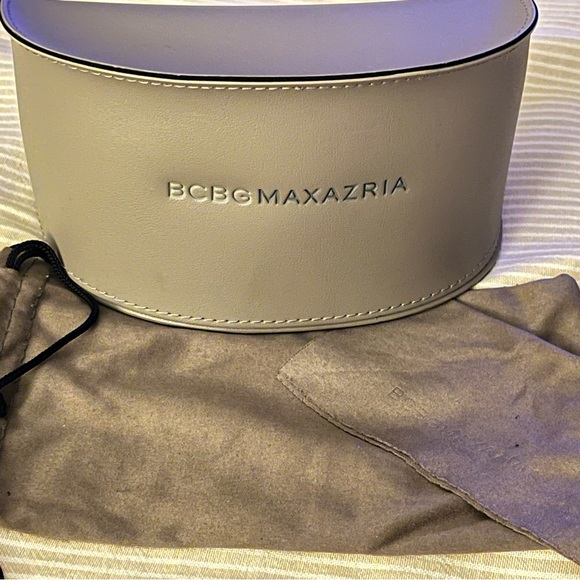 BCBGMaxAzria Lana Sunglasses main image 5